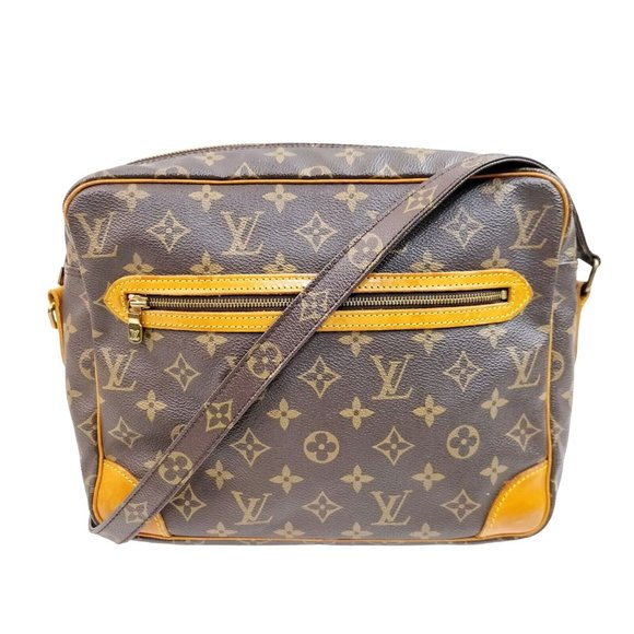 Louis Vuitton Monogram Potomac Crossbody Messenger - Picture 2 of 16